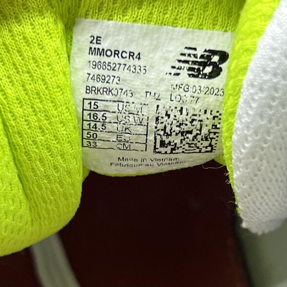 New Balance Fresh Foam More v4 Shoes Mens Size 15 EE Wide White Yellow Sneakers - Picture 8 of 8